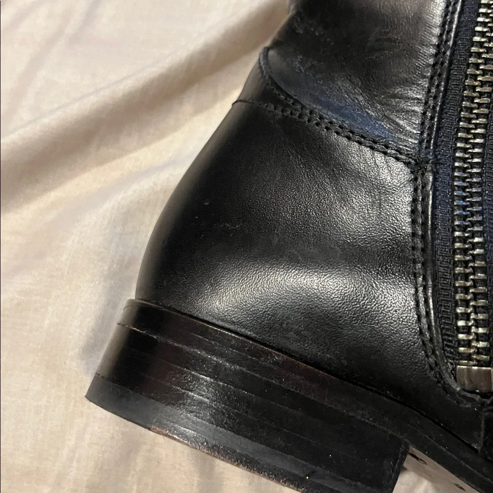 Frye black boots 6.5 preowned (see pics for condition) - Picture 3 of 6